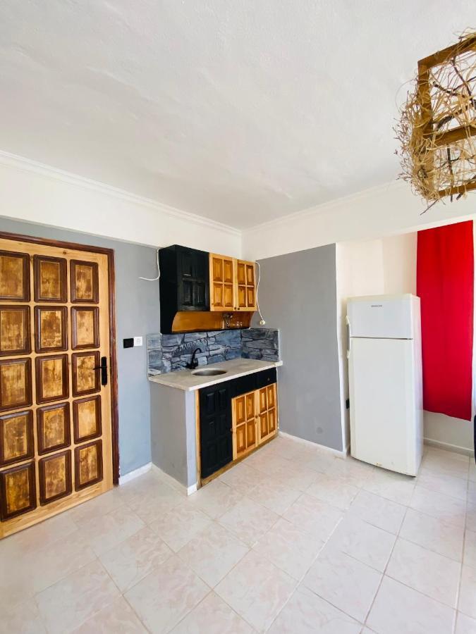 Lena Boutique Aparthotel