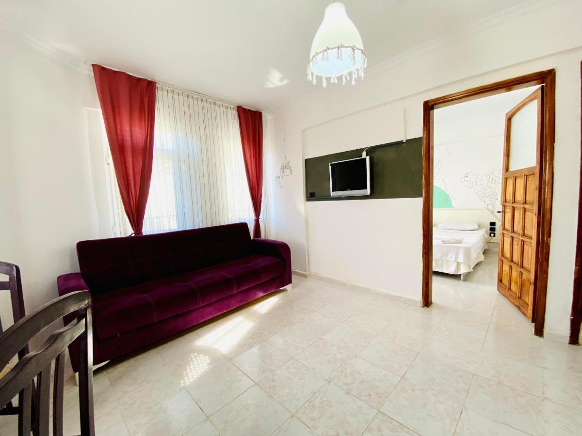 Lena Boutique Aparthotel
