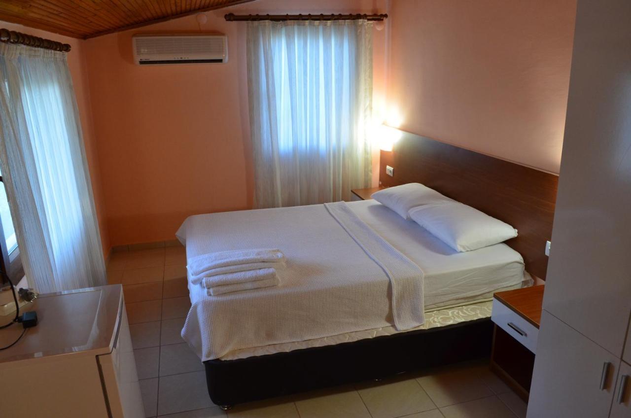 Farmside Hotel