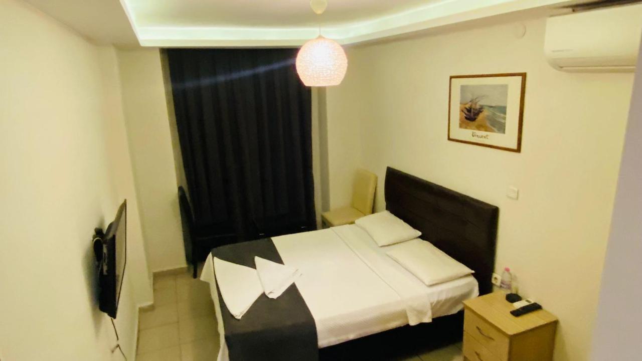 Feryıl Centrum Oda ve Kahvaltı 3*