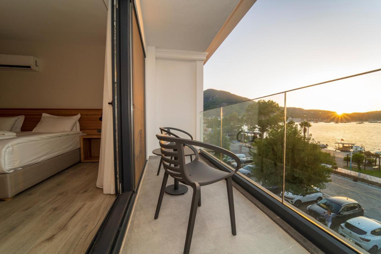 Ansira Aparthotel