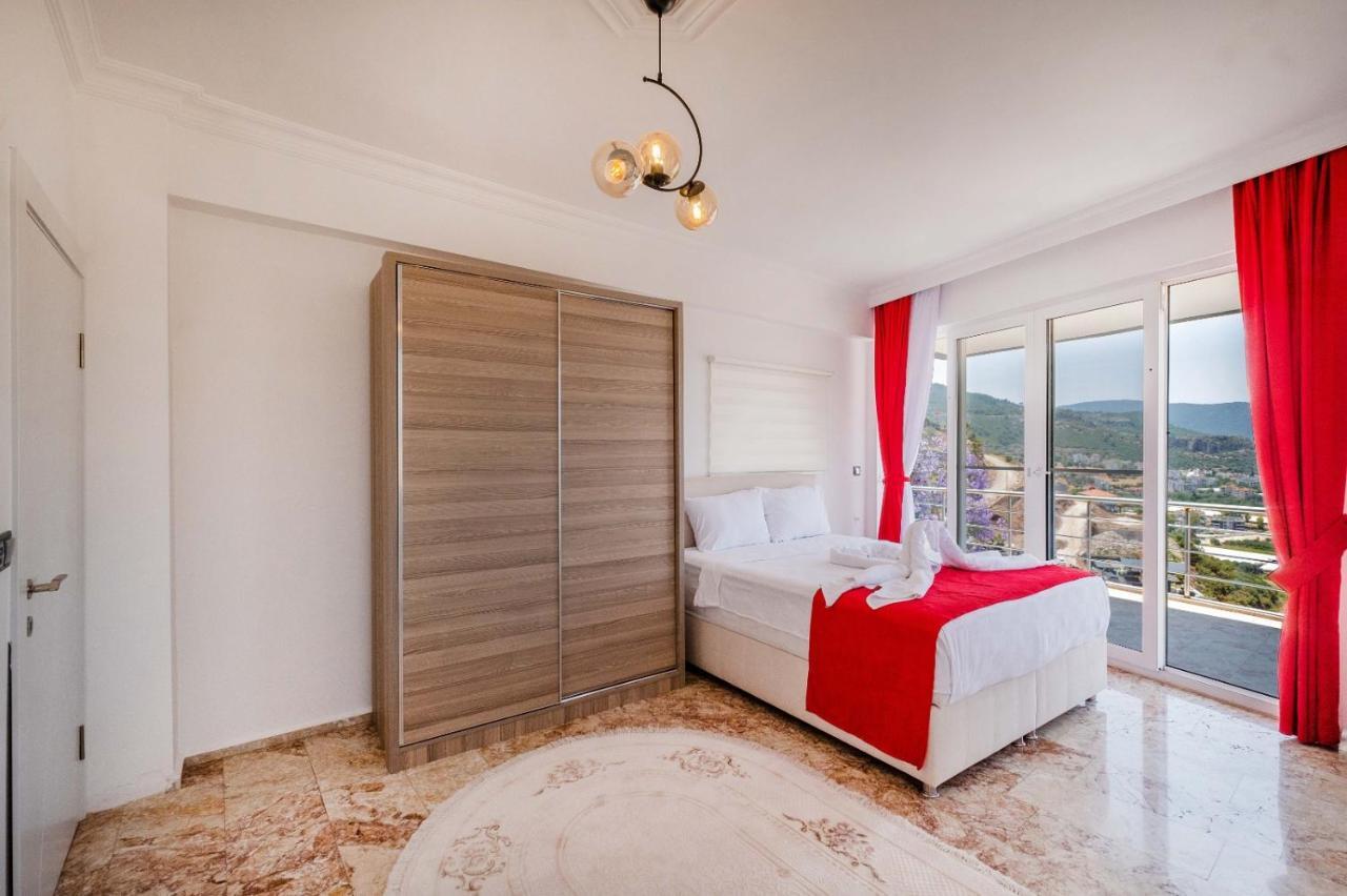 Villarge-hayallerin Oetesinde Bir Tatil Deneyimi-huzurlu Rahat Ve Manzarali Villa *