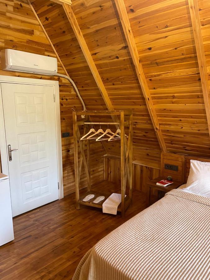 Heaven Bungalow *