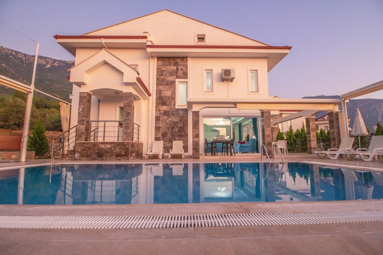 Villa Zehra *
