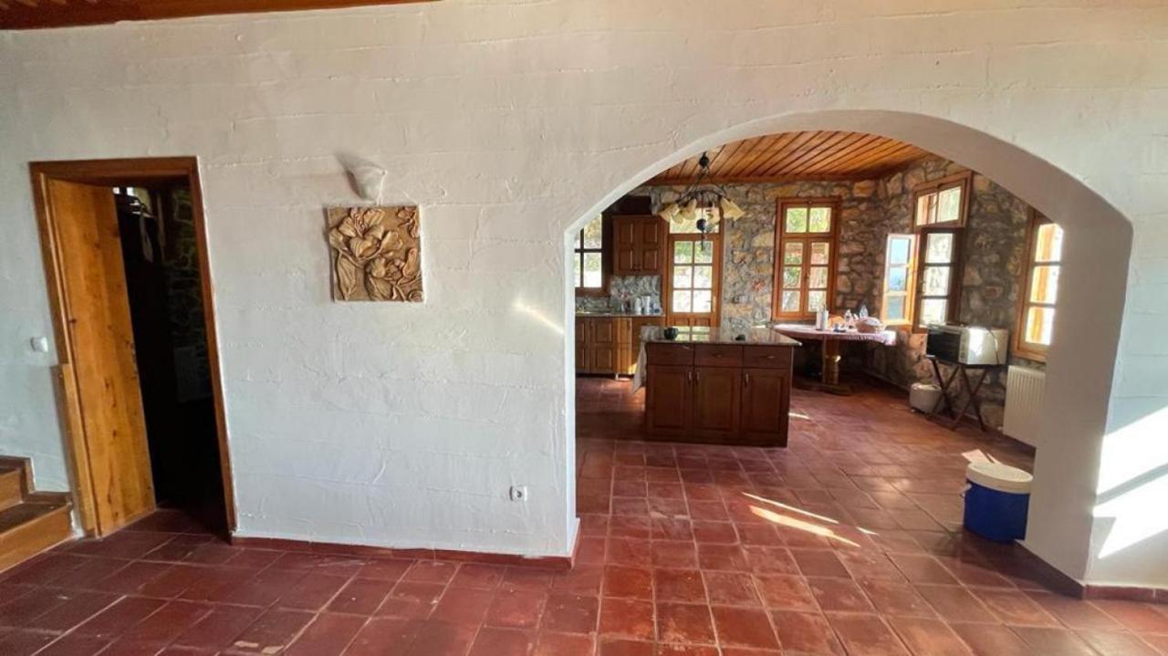 Villa With Pool 15 Min To Bay In Faralya,