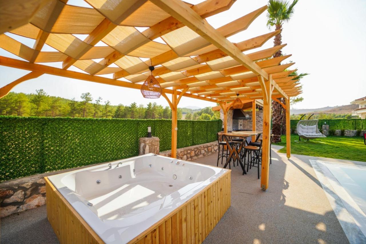 Diamond Villa