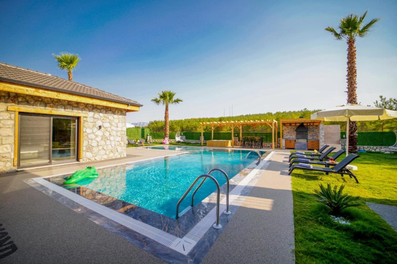 Diamond Villa *