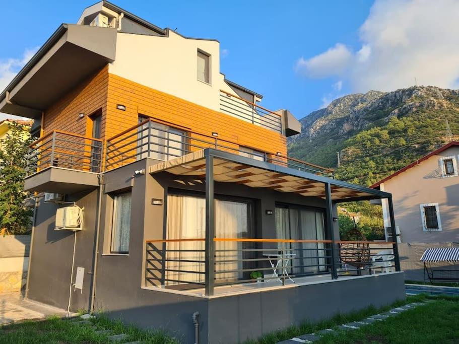 Likya Milay Villa- Huvuzlu Lueks Villada Tatilin Tadini Cikarin Villa *