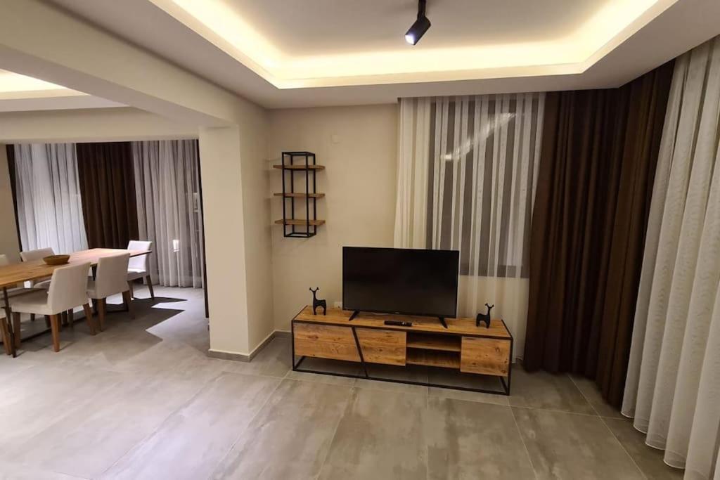 Villa Likya Milay Villa- Huvuzlu Lueks Villada Tatilin Tadini Cikarin