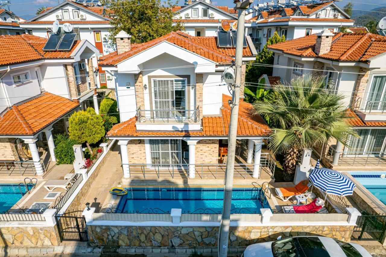 Villa Yasam Park - Luxury 8 Person - Calis 90mt Fethiye