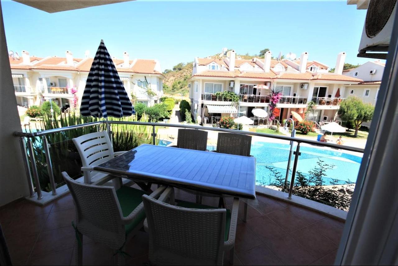 Sunset Club Lebrentals Apartment