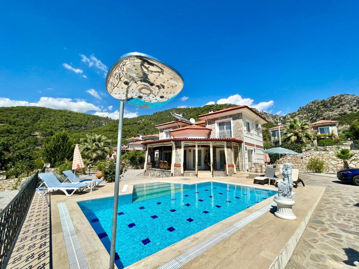 Villa Serenity: Private Pool & Garden Retreat Fethiye