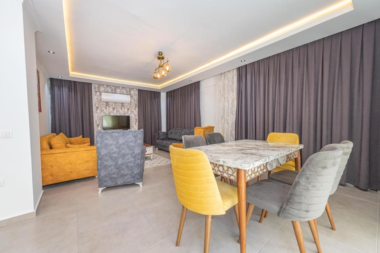 Villa 4 Bedroom In Hisaroenue Oeluedeniz- Gold Rose *