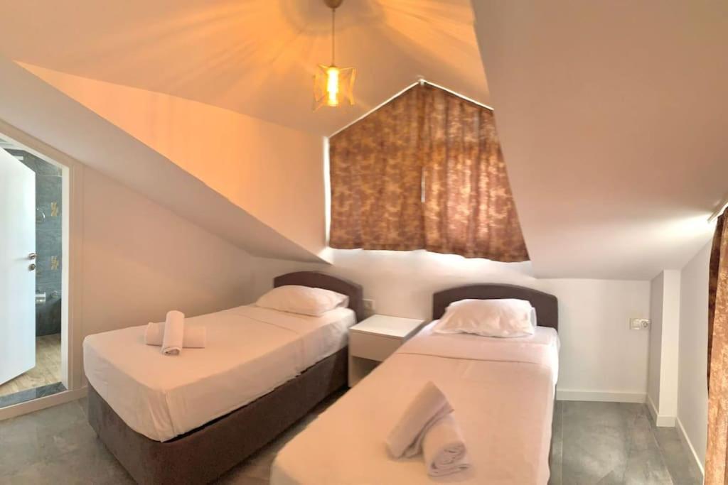 Villa Nokta Park I 4+1 Villa, Oezel Havuzlu Fethiye