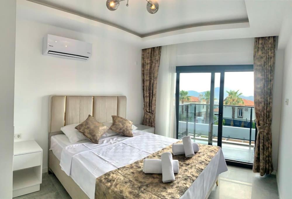Nokta Park I 4+1 Villa, Oezel Havuzlu Fethiye