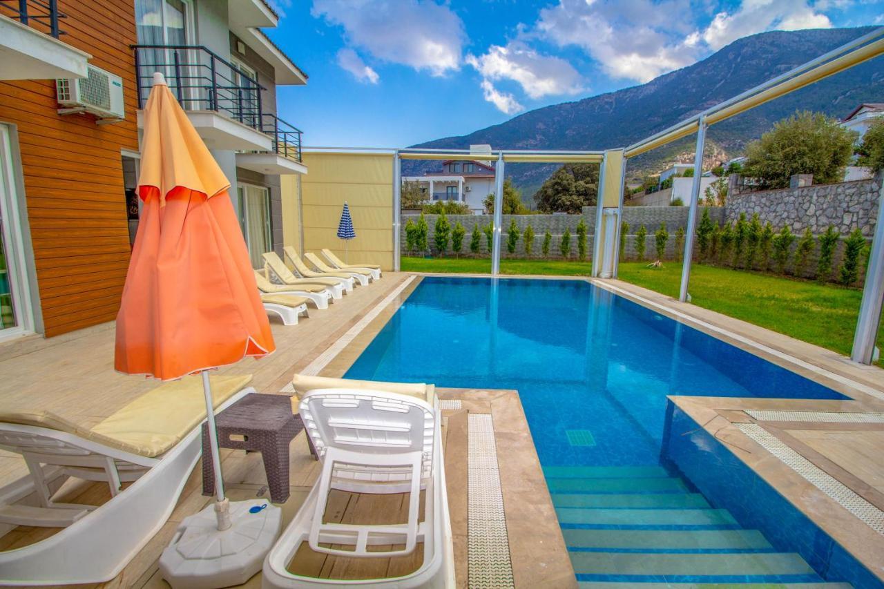 Opal Villa, Oezel Havuzlu, Villa