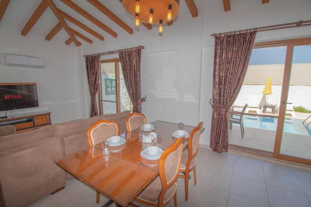 Likya Labis 2+1 Villa, Oezel Havuzlu, Villa Fethiye