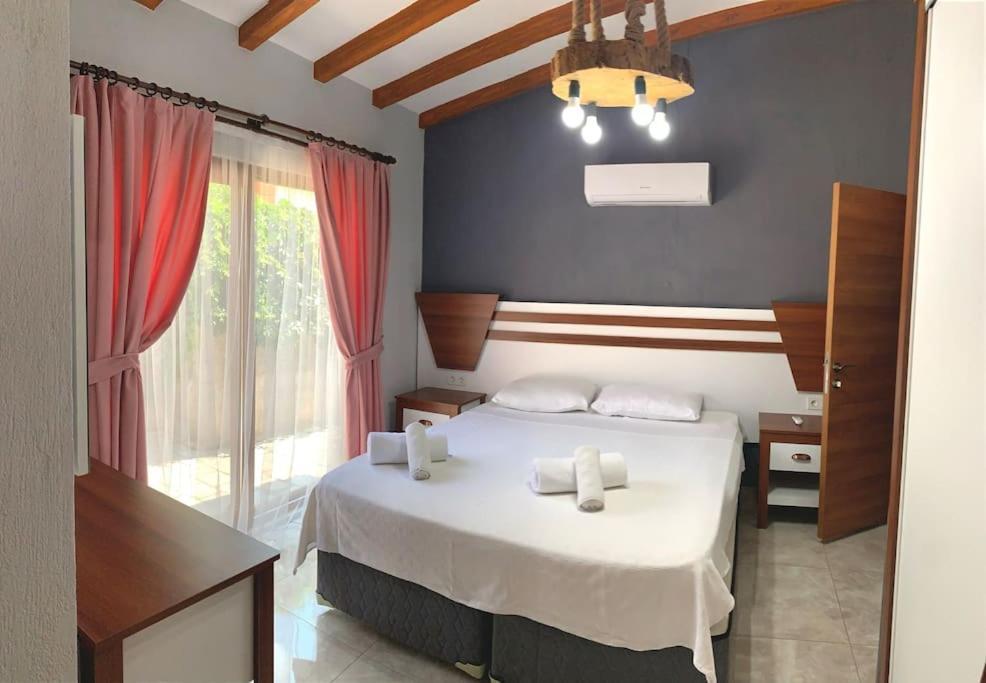 Likya Safir 2+1 Villa, Oezel Havuzlu, Fethiye