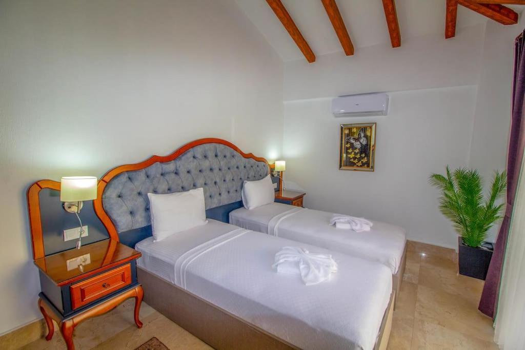 Patara Tiffany 3+1 Villa, Oezel Havuzlu, *