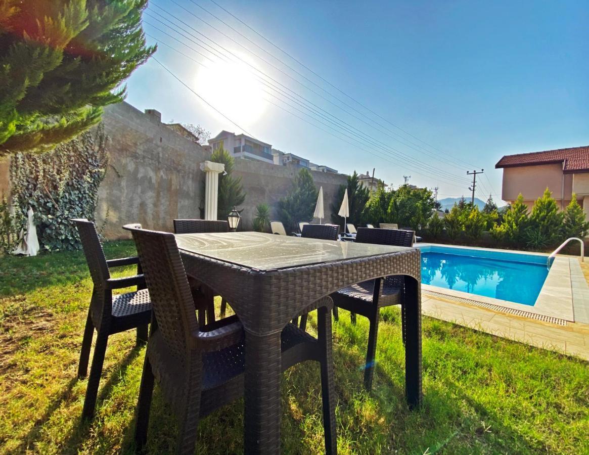 Cihan Villa, Oezel Havuzlu, Villa Fethiye