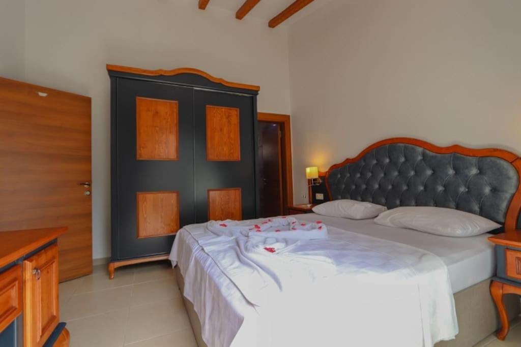 Villa Likya Labis 2+1 Villa, Oezel Havuzlu, Fethiye