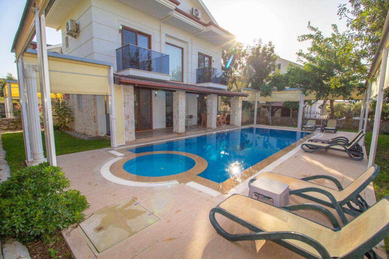 Prestij Letoon 4+1 Villa, Oezel Havuzlu, Villa *