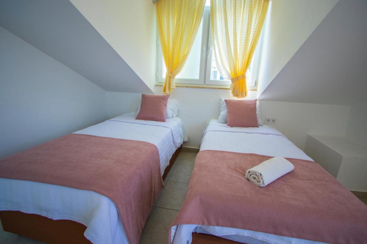 Silver Yunus Villa, Oezel Havuzlu, Villa Fethiye