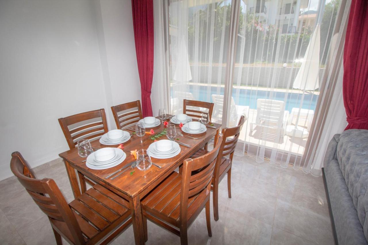 Mina Villa, Oezel Havuzlu, Villa Fethiye