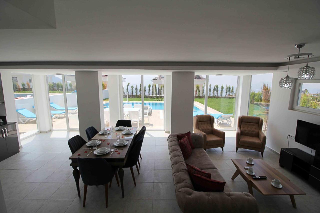 Solite Villa, Oezel Havuzlu, Villa *