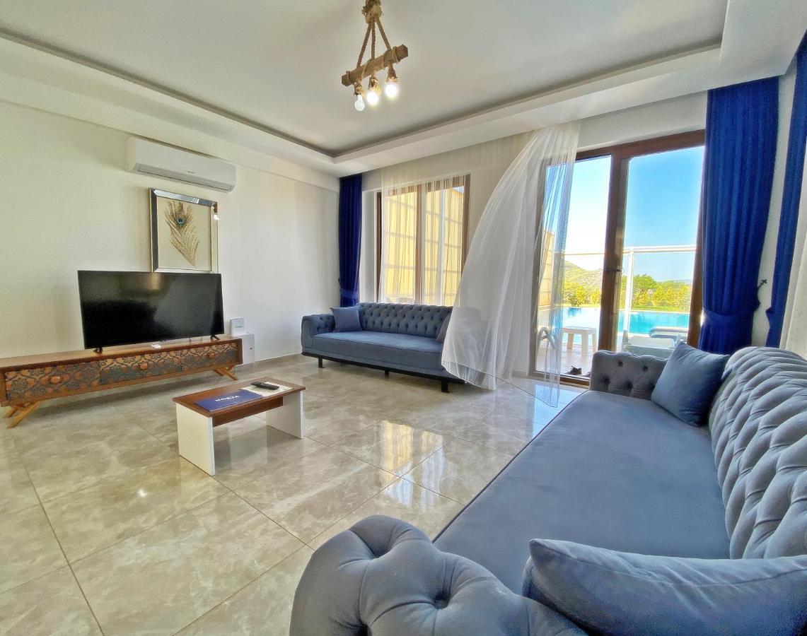 Nisa Villa, Oezel Havuzlu, Villa *