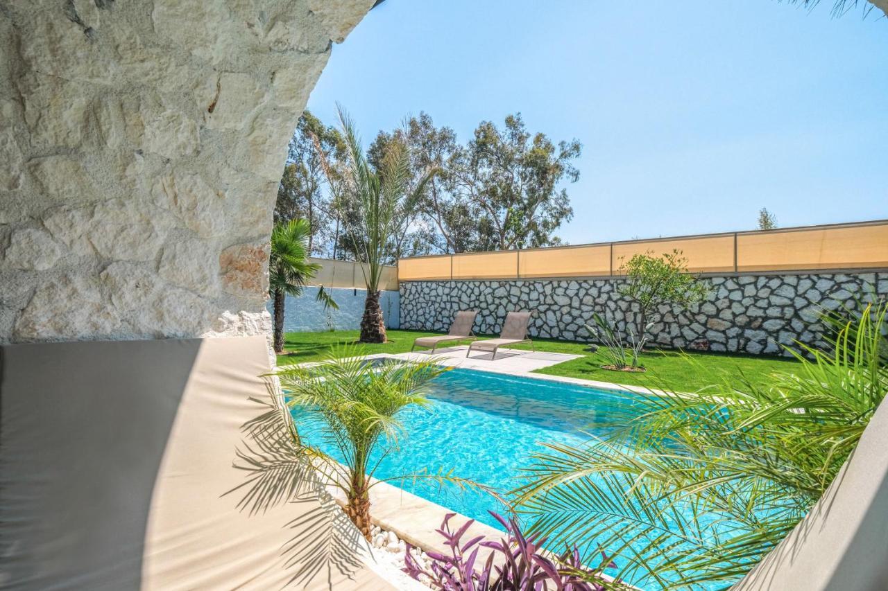 Viohouses - Luxury Private Pool *