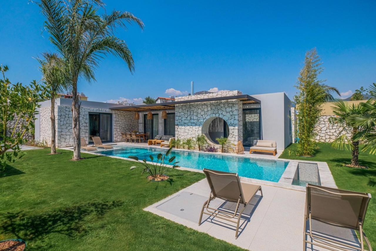 Villa Viohouses - Luxury Private Pool