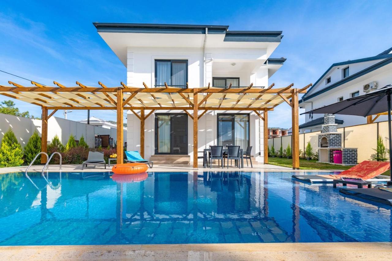 Villa Leona - 5 Bedroom In Fethiye