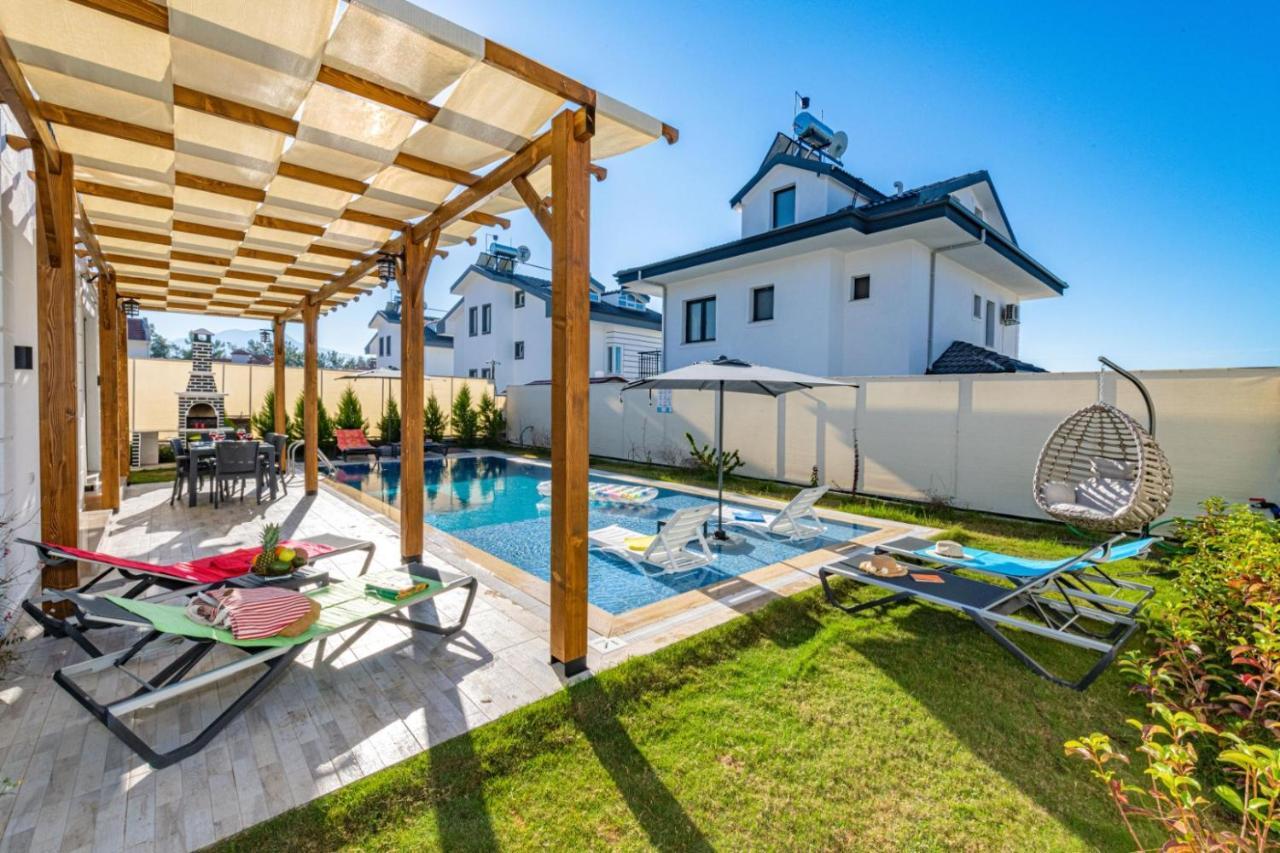 Villa Leona - 5 Bedroom In Fethiye