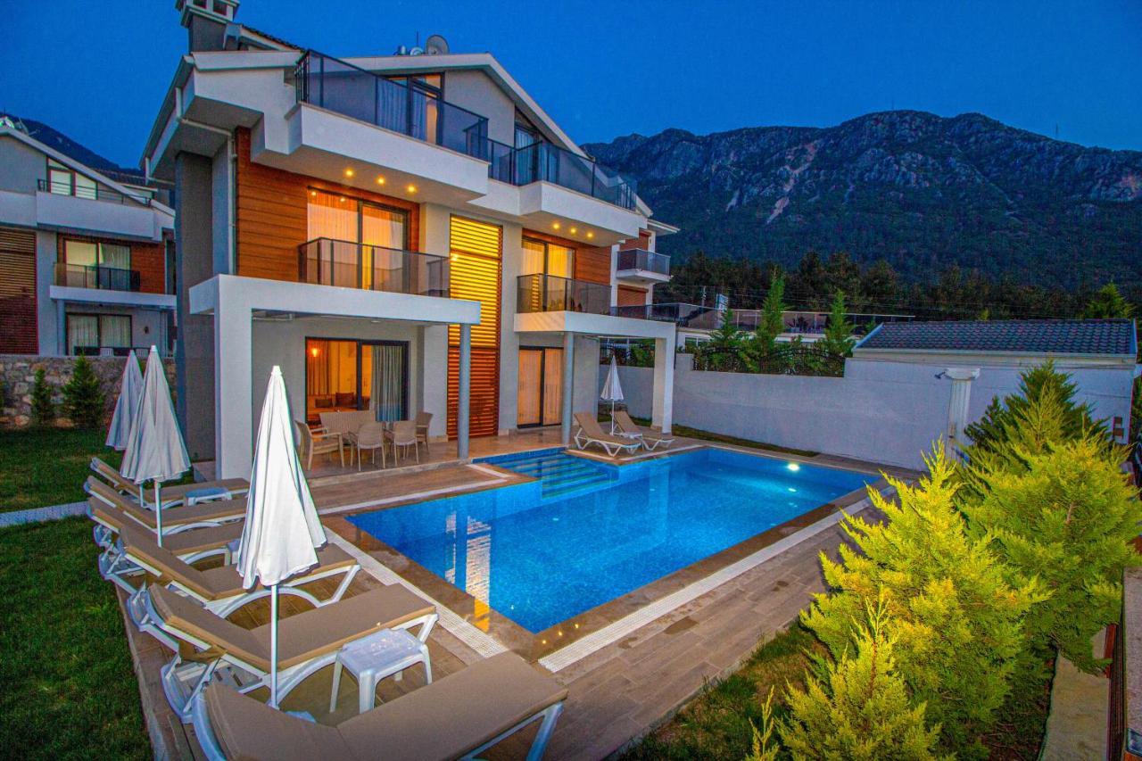 Onno Villa, Oezel Havuzlu,