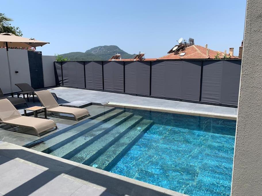 Havuzlu Korunakli Jakuzili * Fethiye