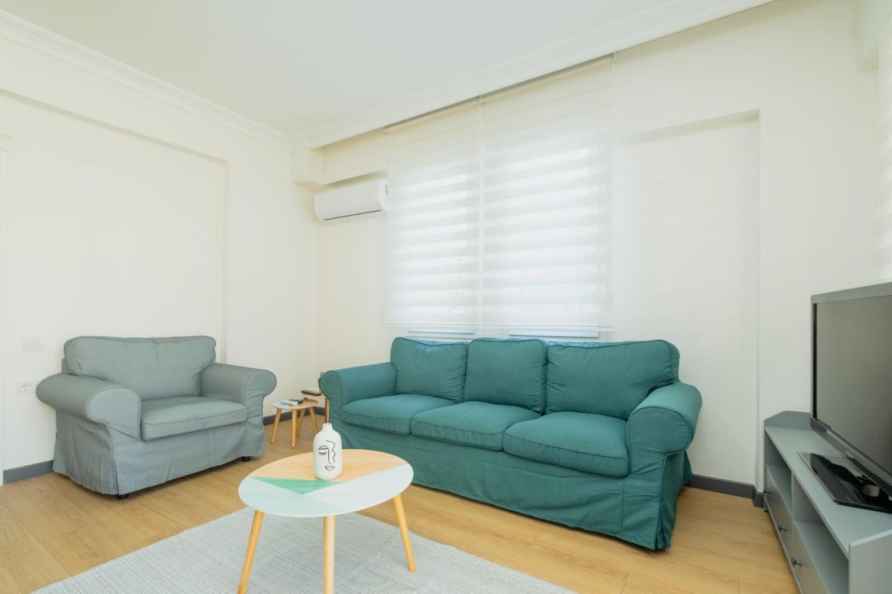 Apartment Bluey Calis Beach House