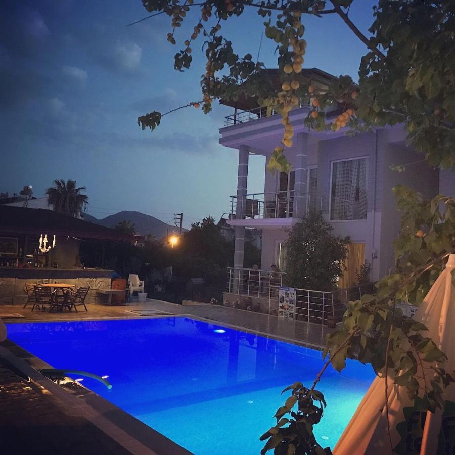 Poseidon Apart Daire