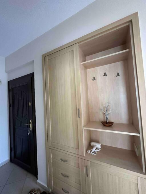 Honey Apartment