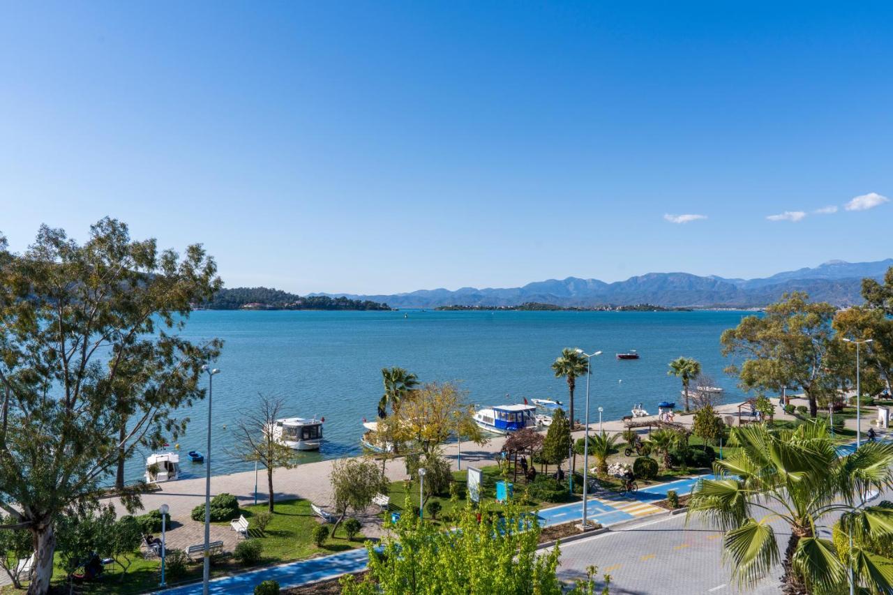 Ansira Aparthotel *