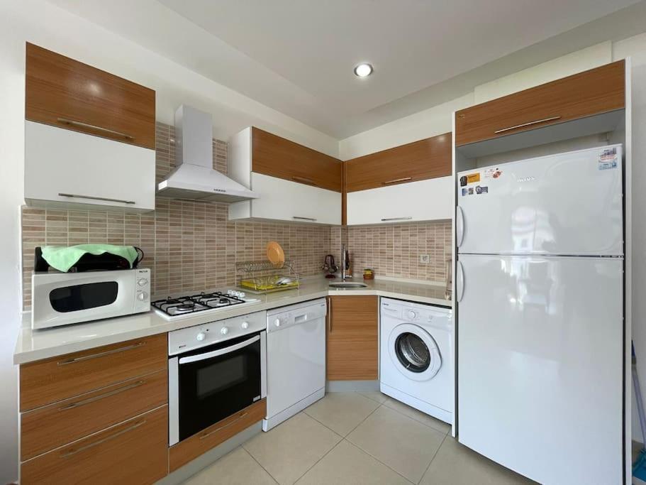 Diamond Apartment *
