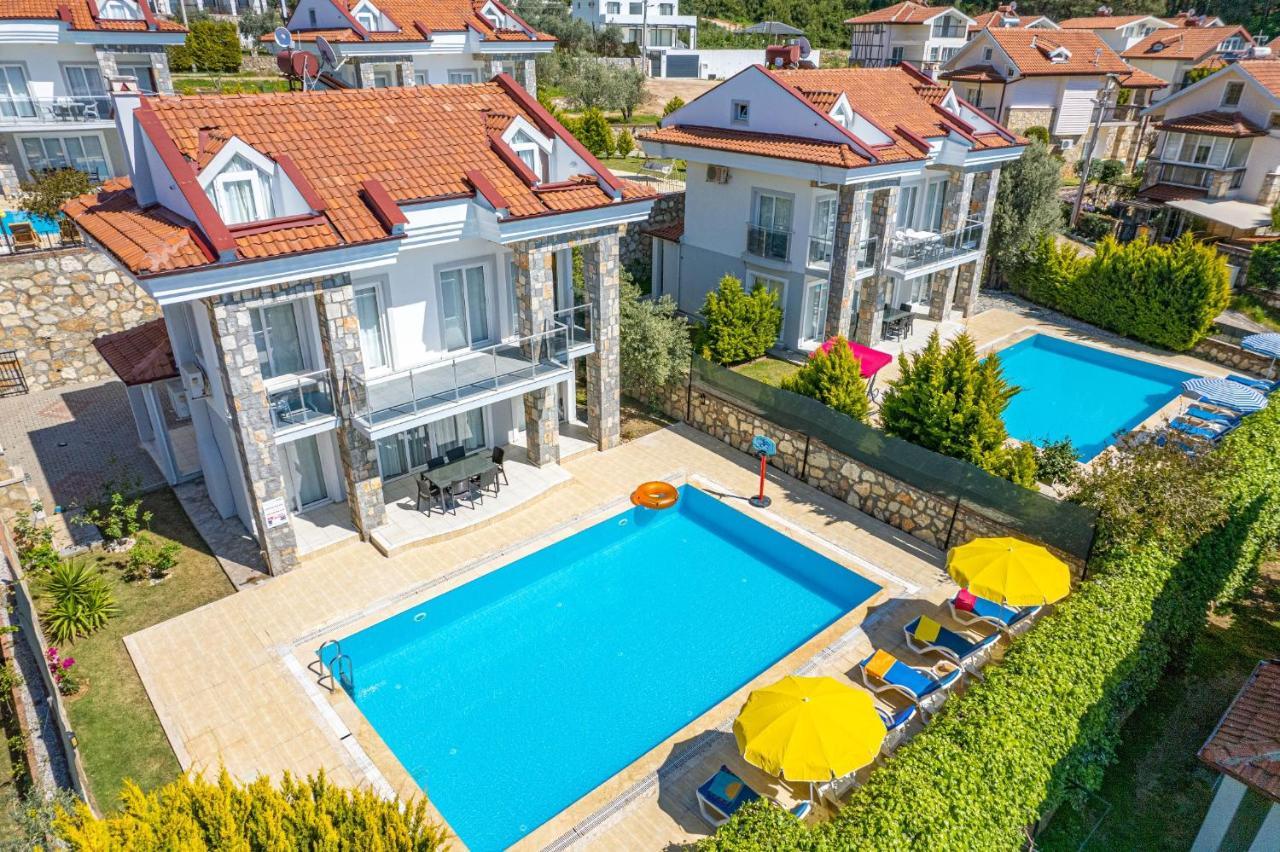 Yasam Park Rena Villalari Oeluedeniz Villa Fethiye