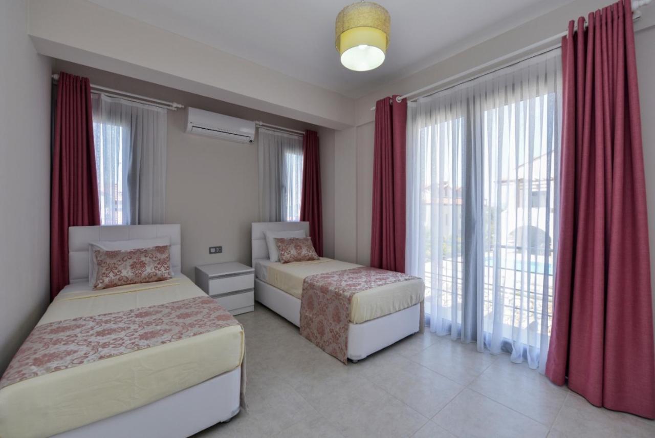 Lorenzo- 4 Bedroom Holiday Villa In Hisaronu Villa Fethiye