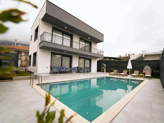Villa Mercan *