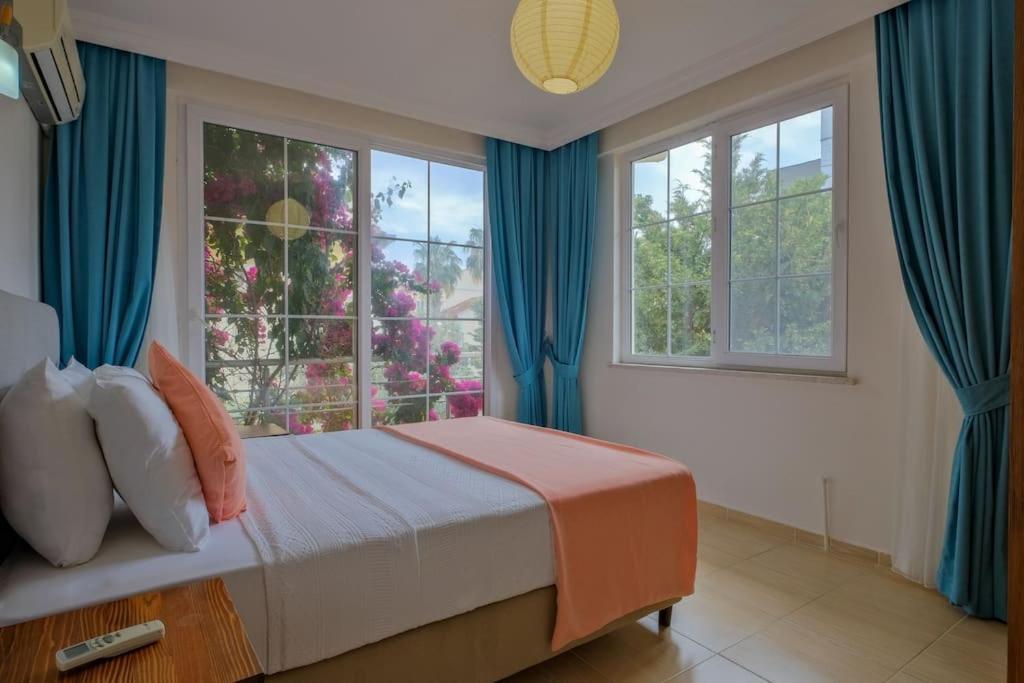 Rose Calis Villa