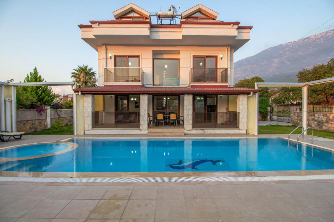 Prestij Garden 4+1 , Oezel Havuzlu, Villa