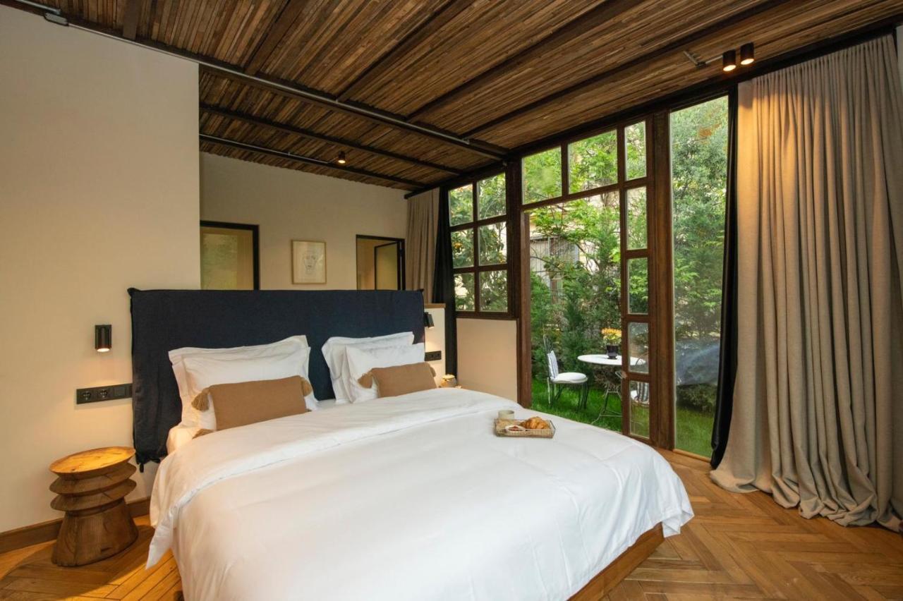 Resort To Be Social House *