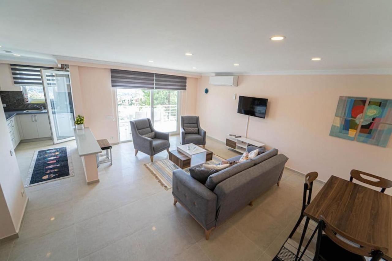 Appartement Amazing Duplex With Fascinating View And Shared Pool In Gocek