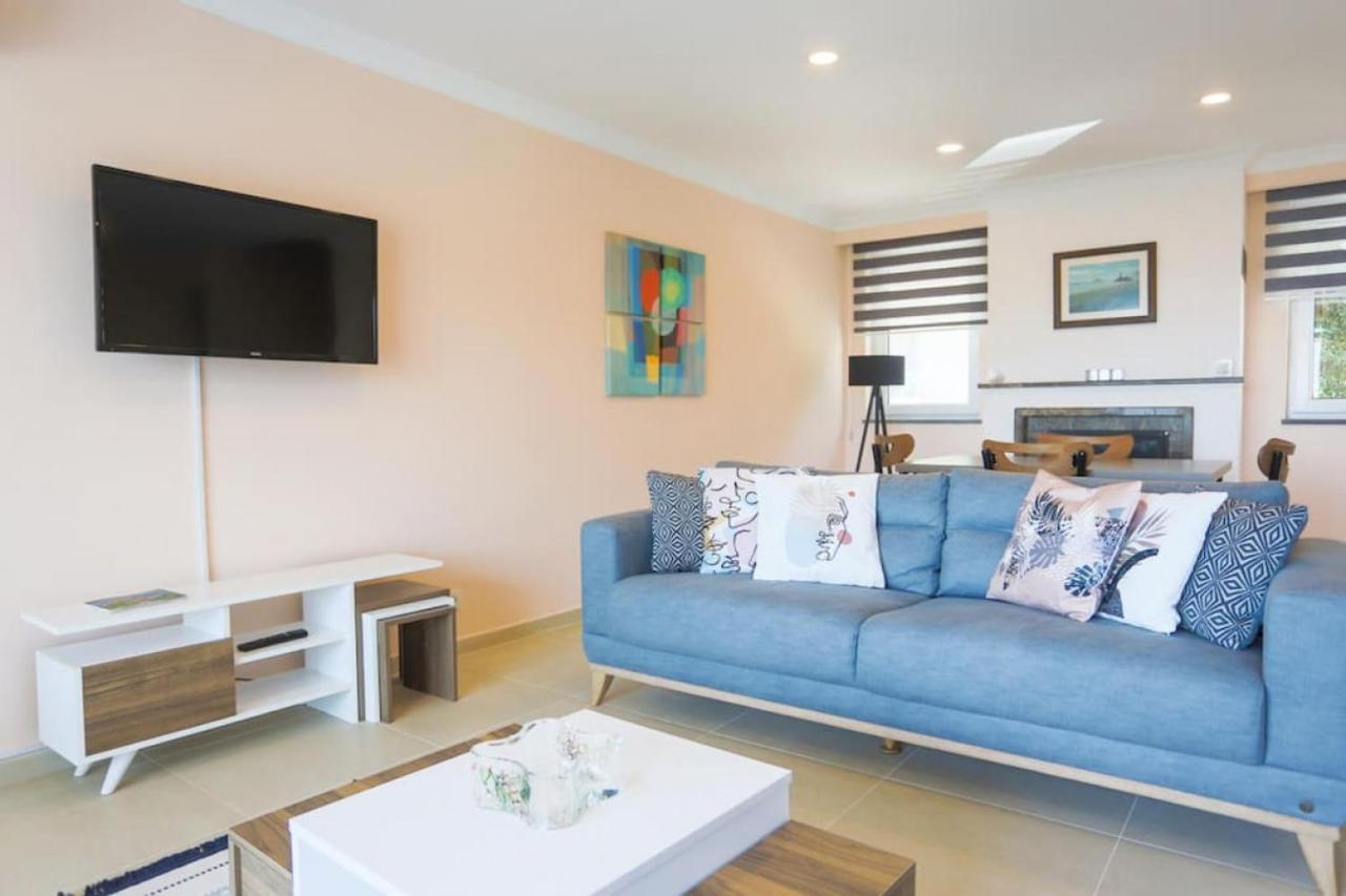 Amazing Duplex With Fascinating View And Shared Pool In Gocek *