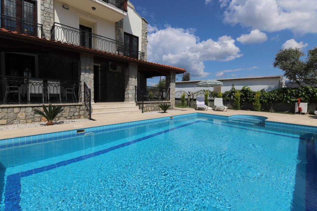 Lanka Villa
